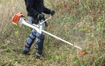 Oregon 559061 Bacak Koruyucusu Tırpan İçin