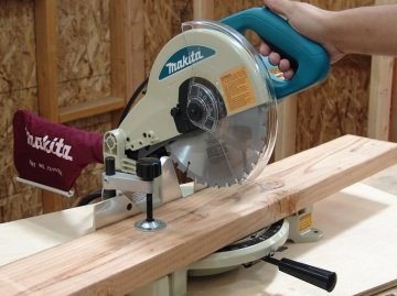 Makita LS1040 Gönye Kesme Makinası 1.650W 255mm