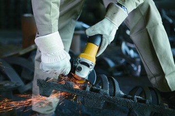 Stanley STGS7115 Avuç Taşlama 710W 115mm