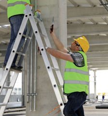 Saraylı 7209-A Sürgülü Alüminyum Endüstriyel Merdiven A Tipi 2x9 Basamaklı
