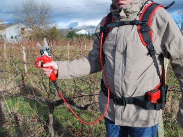 Felco 801 Şarjlı Elektronik Budama Makası 2.5Ah