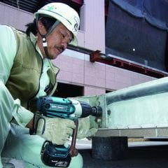 Makita DTW450RFE Akülü Darbeli Somun Sıkma 3.0Ah Çift Akü