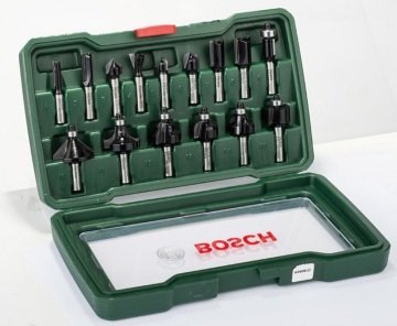 Bosch Freze Uç Seti 8mm Şaft 15 Parça