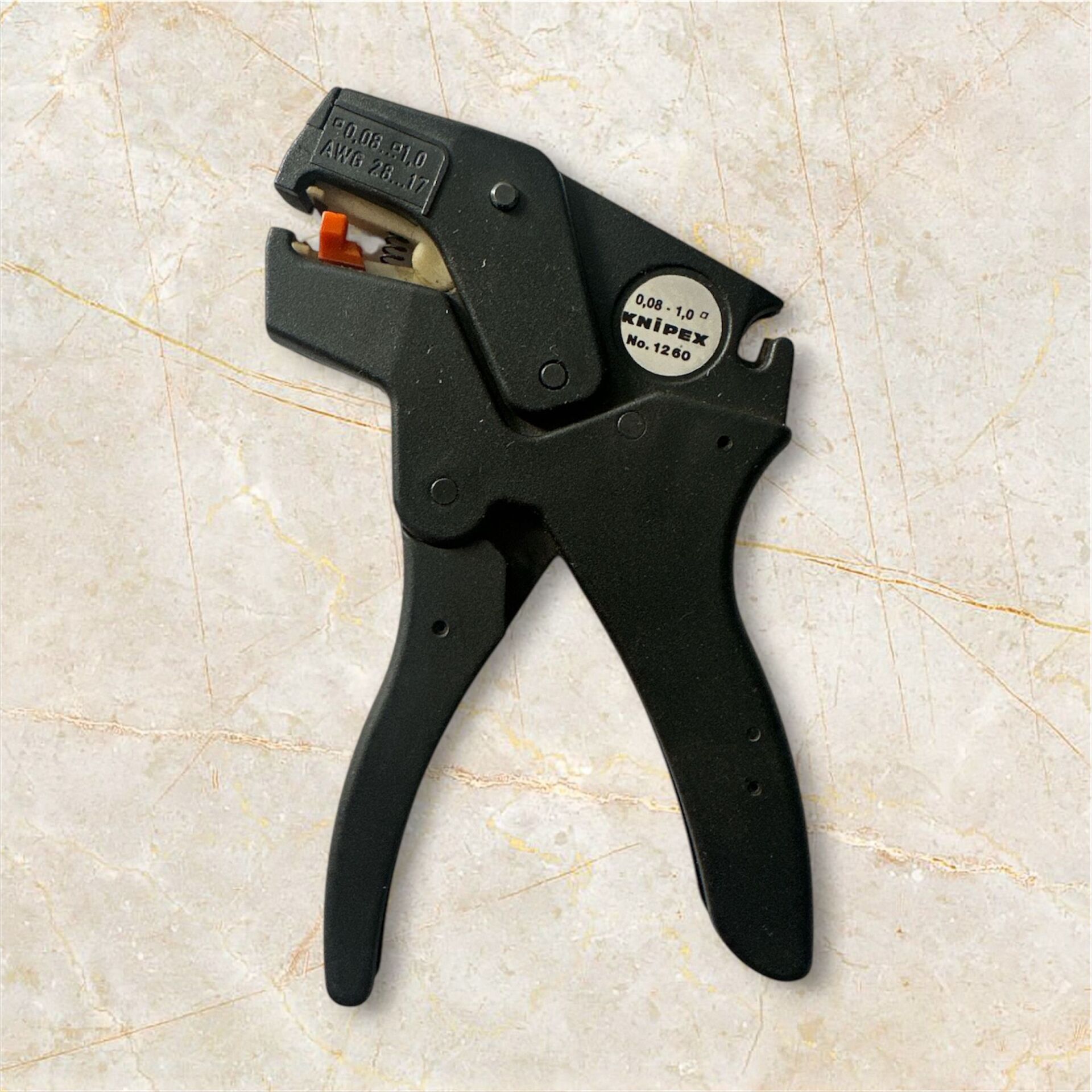 Knipex 12 60 135 Yüksük Sıkma Özellikli Kablo Sıyırma Aleti